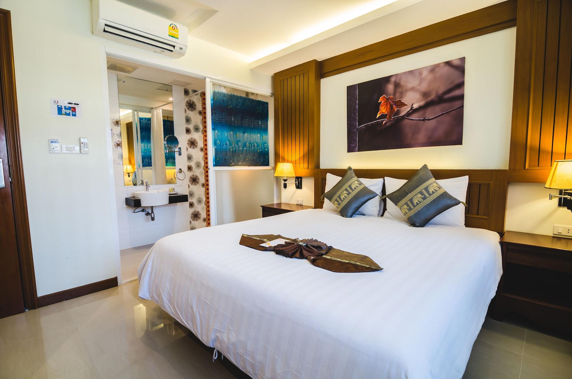 Patong Terrace Boutique Hotel Exterior photo