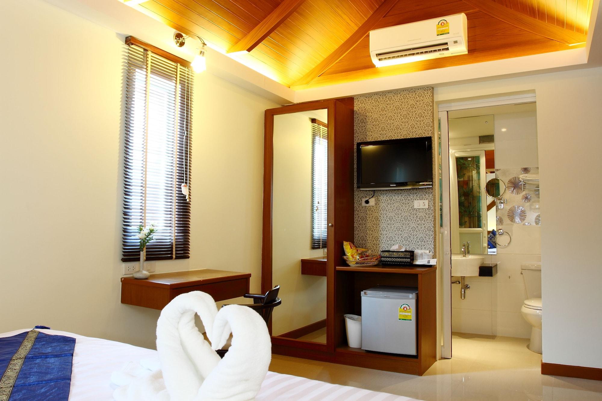 Patong Terrace Boutique Hotel Exterior photo